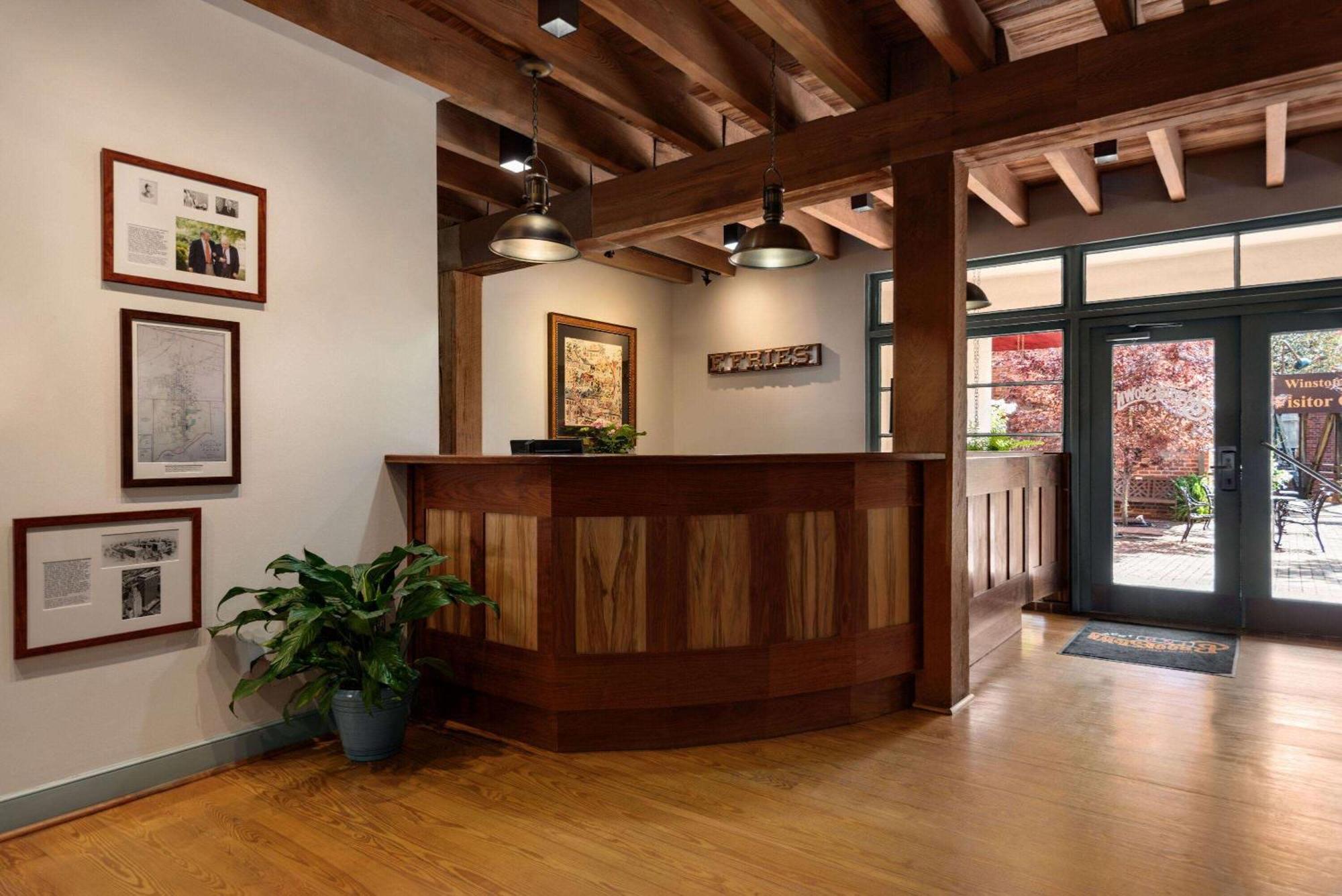 The Historic Brookstown Inn, Trademark Collection By Wyndham Winston-Salem Eksteriør bilde